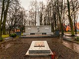 Мемориальный комплекс на братской могиле воинов, погибших при штурме Кёнигсберга в апреле 1945 года